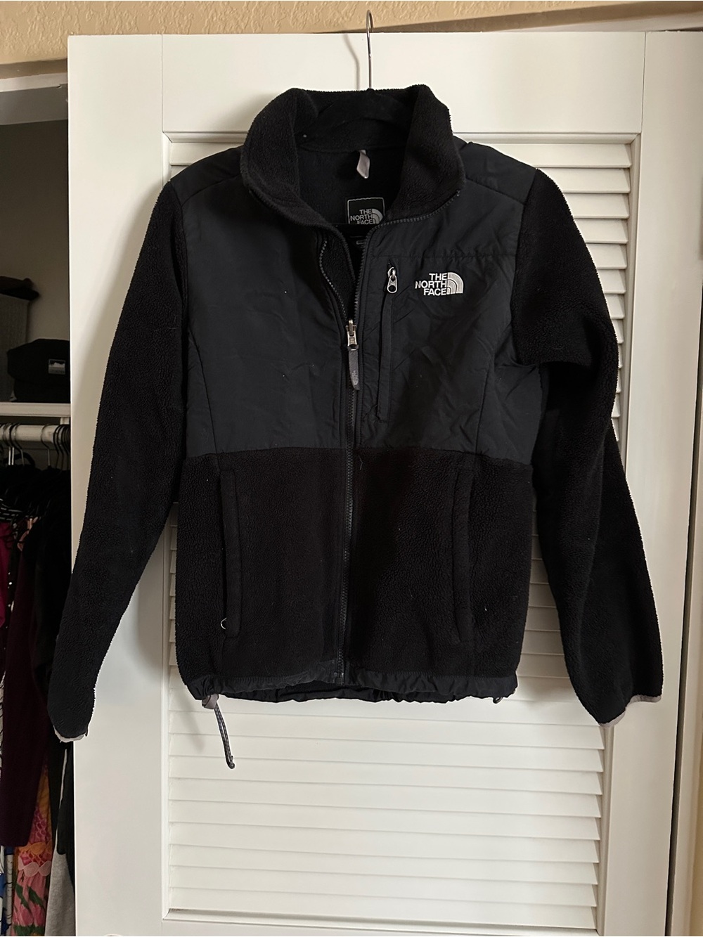 The North Face Black Full-Zip Fleece Jacket